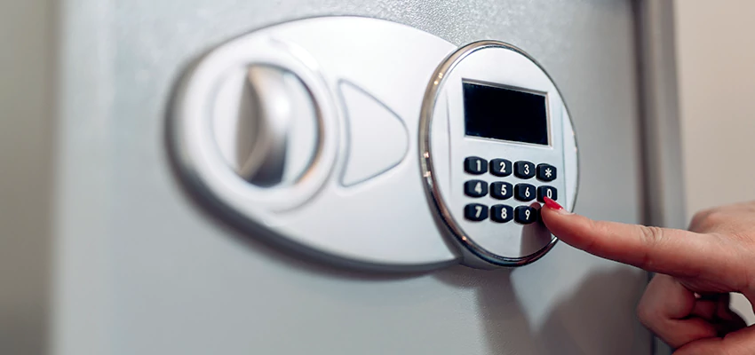 Jewelry Safe Cracking in Arvin, California